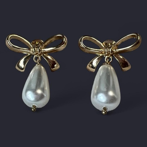 House of Harlow 1960 Jewelry - House Of Harlow Bow With Big Pearl Drop Earrings